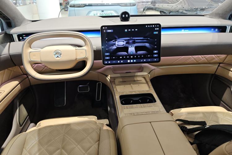 Used Nio ET9 2025 100kWh Signature Edition
