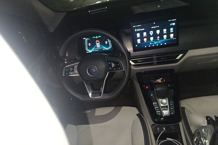 Used BYD Yuan Pro 2021 401 km Deluxe Version Steering Wheel