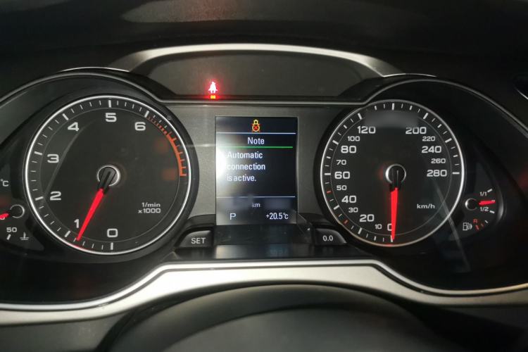 Used Audi A4 2014 40 TFSI allroad quattro plus version
