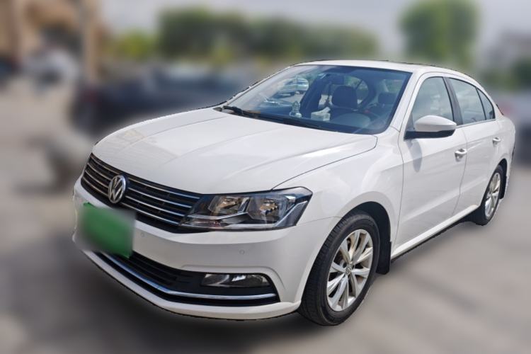 Used Volkswagen Lavida 2015 1.6L Manual Comfort Edition