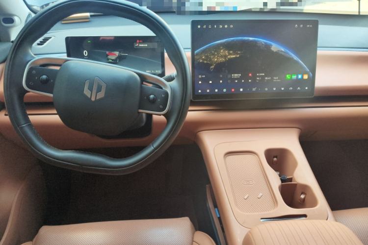 Used Leapmotor C16 2024 Pure Electric 520 Deluxe Edition Center Console