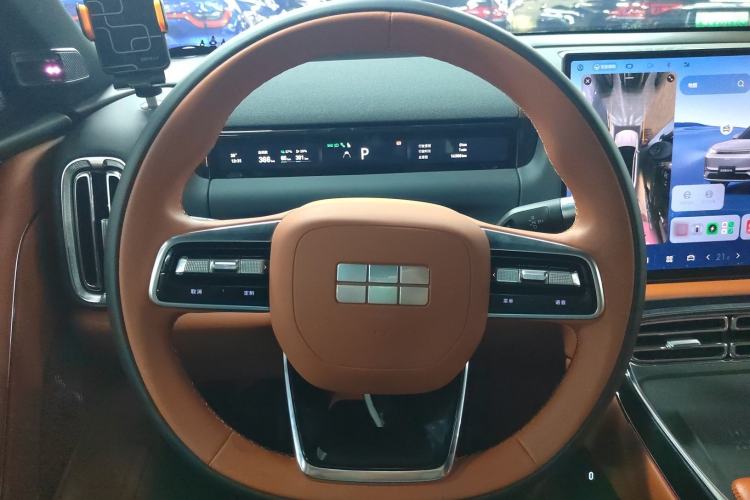 Used Geely Galaxy M9 2025 Model 210km Four-Wheel-Drive Leading Edition Steering Wheel