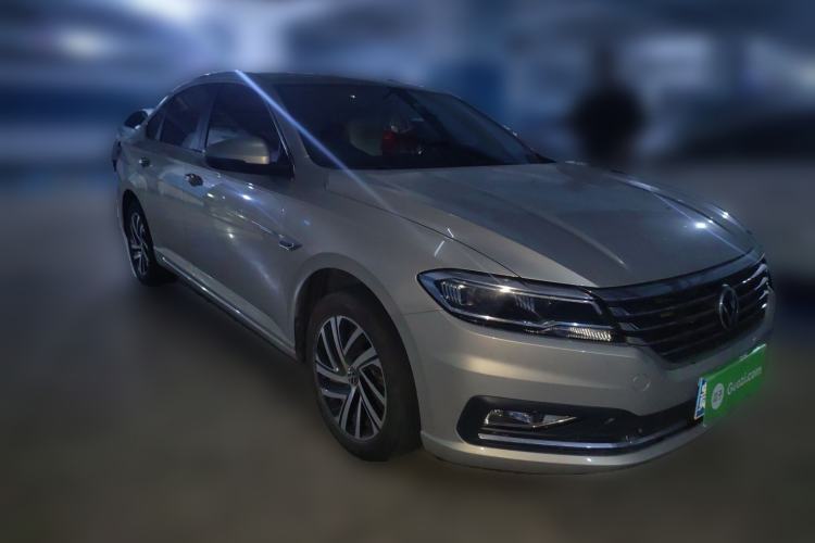 Used Volkswagen Lavida 2021 280TSI DSG Comfort Edition Front Right 45 Deg