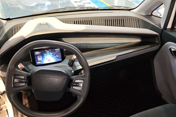 Used Baojun E200 2020 305KM Smart Drive Version Center Console