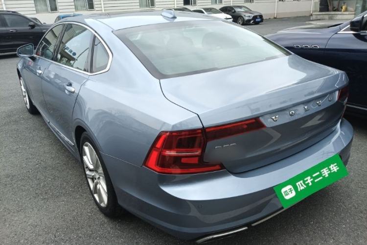 Used Volvo S90 2020 T5 Zhiyi Luxury Edition
