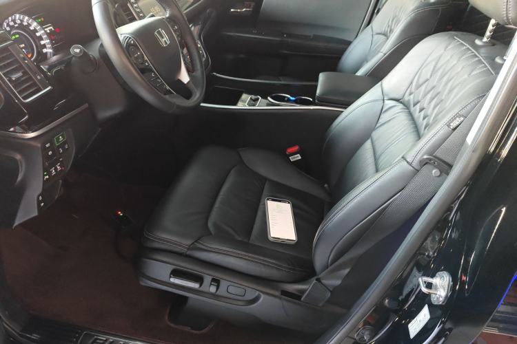 Used Honda Elysion 2019 2.0L Hybrid Luxury Edition