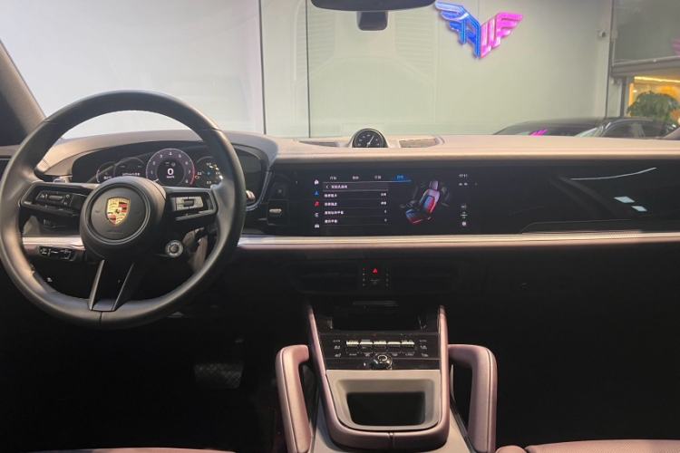 Used Porsche Cayenne 2024 Cayenne 3.0T Interior 1