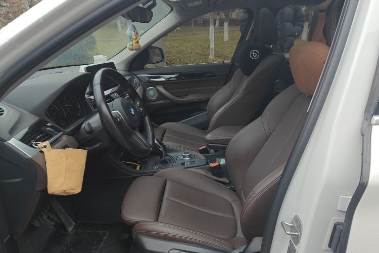 Used BMW X1 2022 sDrive25Li Leading Model
