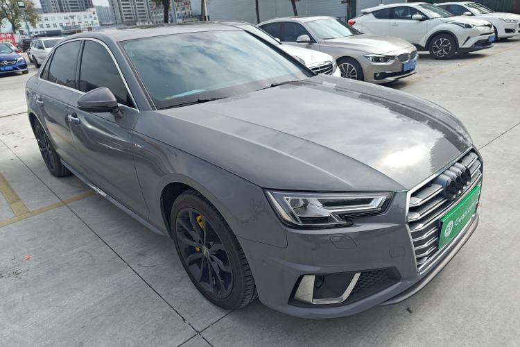 Used Audi A4L 2019 40 TFSI Fashion Version China V