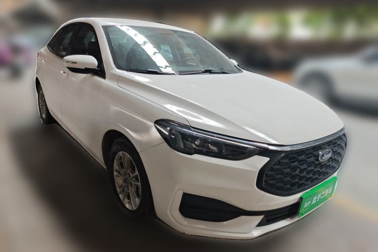 Used Ford Escort 2021 1.5L Automatic Gold Edition Front Right 45 Deg