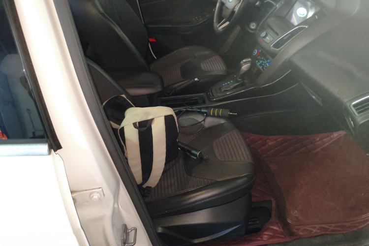 Used Ford Focus 2017 Hatchback EcoBoost 180 Automatic Elite Model Right Front Seat