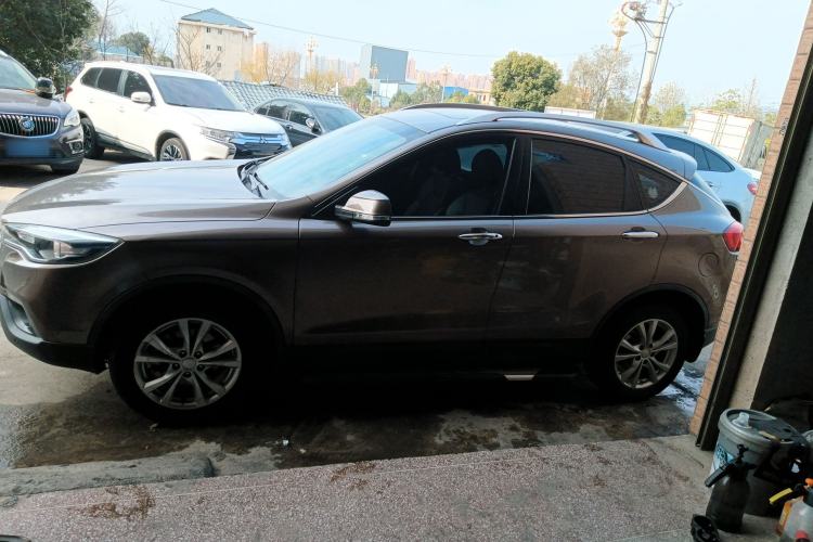 Used Bestune X80 2017 2.0L Automatic Elite Edition
