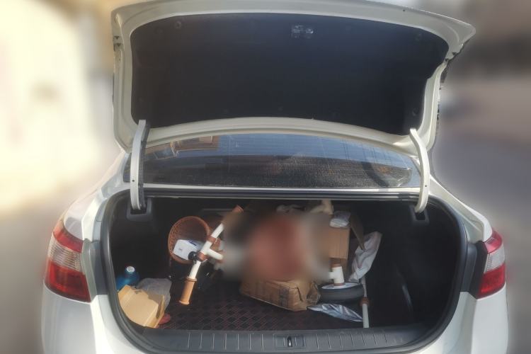 Used Renault Latitude 2011 2.5L Automatic Luxury Navigation Edition