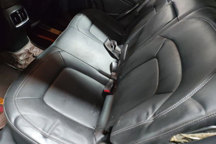 Used Kia Sportage R 2015 2.0L Automatic Two-Wheel Drive DLX Model Left Rear Seat