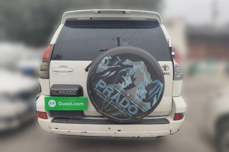 Used Toyota Prado 2004 GX 2.7 Manual Model
