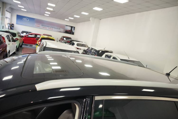 Used Infiniti QX60 2014 2.5 S/C Hybrid Two-Wheel Drive Excellence Edition