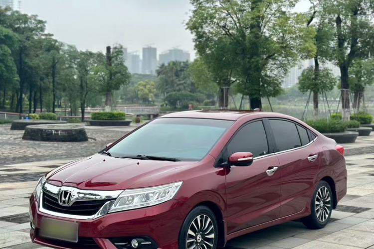 Used Honda Crider 2015 1.8L automatic comfort version