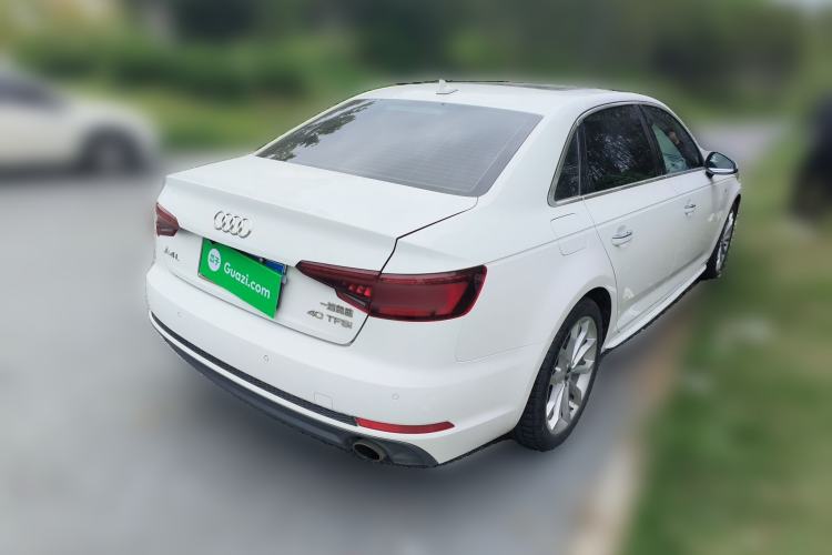 Used Audi A4L 2018 30th Anniversary Edition 40 TFSI Fashion Model Rear Right 45 Deg