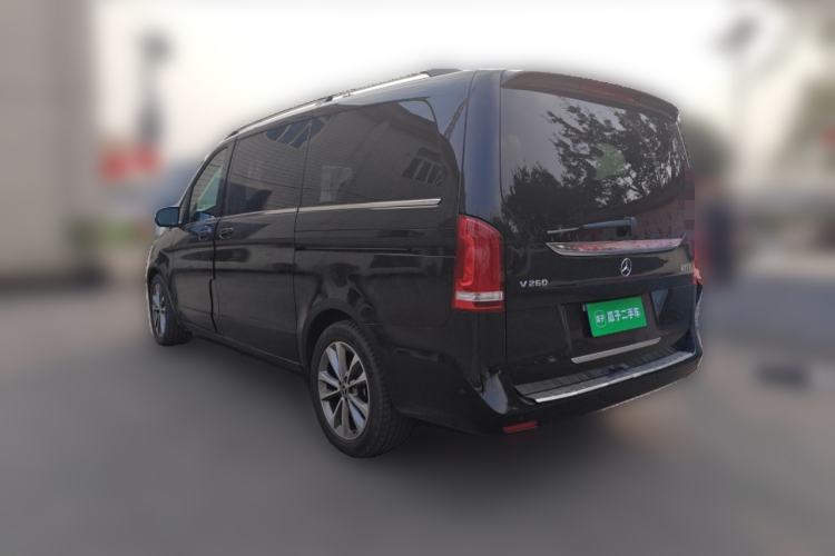 Used Mercedes-Benz V-Class 2021 V 260 Avantgarde Edition