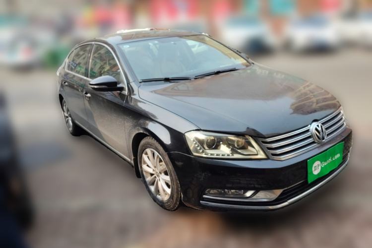 Used Volkswagen Magotan 2012 Revised Version 1.8TSI Leading Edition Front Right 45 Deg