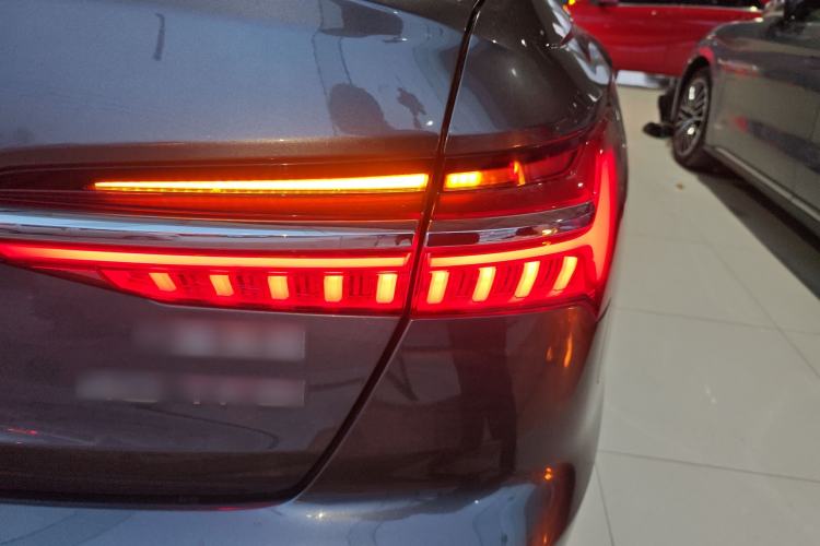 Used Audi A6L 2019 40 TFSI Luxury Dynamic Model
