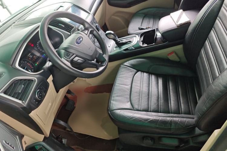 Used Ford Edge 2015 2.0T GTDi Two-Wheel-Drive Elite Edition
