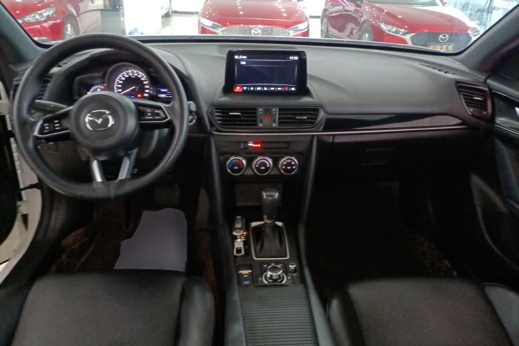 Used Mazda CX-4 2021 2.0L Automatic Two-Wheel Drive Blue Sky Dynamic Edition
