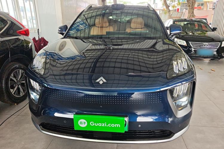 Used Hyptec HL 2025 700 Ultra Six-Seater All-Wheel-Drive LiDAR Version Front