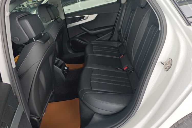 Used Audi A4L 2020 40 TFSI Fashion Dynamic Model
