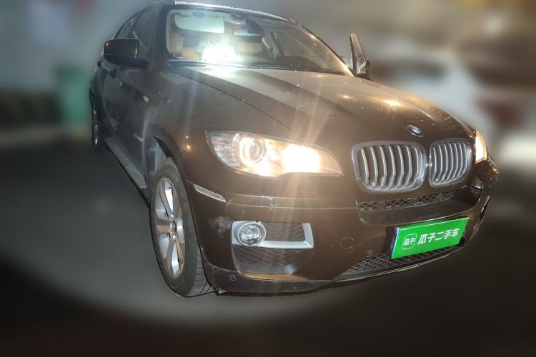 Used BMW X6 2014 xDrive35i Sport model Front Right 45 Deg