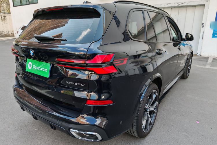 Used BMW X5 2026 Model, xDrive 30Li Prestige M Sport Night Package Exterior 6