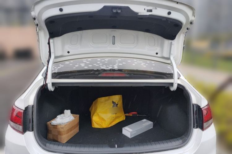 Used Hyundai Celesta 2018 1.6L Automatic GL Enjoyment Version China V Standard