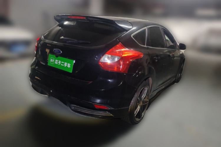 Used Ford Focus 2012 Hatchback 1.6L Manual Fashion Edition
