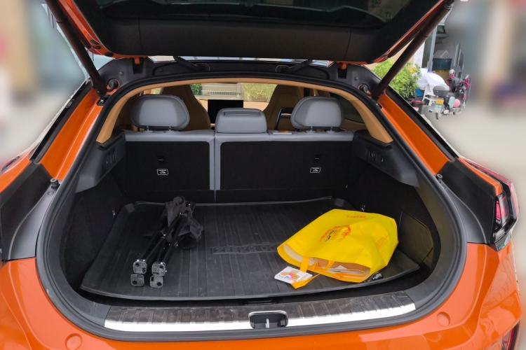 Used Zeekr 001 2024 WE Edition 100 kWh Rear-Drive Trunk