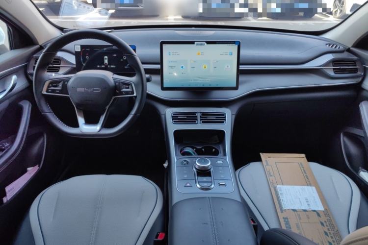 Used BYD Destroyer 05 2024 HONOR Edition DM-i 55KM Luxury Model
