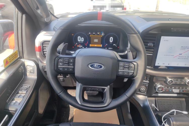 Used Ford F-150 Raptor 
