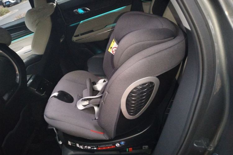 Used Lynk & Co 05 2020 2.0TD Two-Wheel Drive Shine Halo