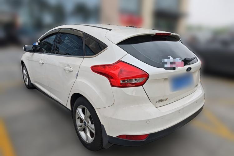 Used Ford Focus 2018 Hatchback Classic 1.6L Automatic Comfort Plus SmartDrive Edition
