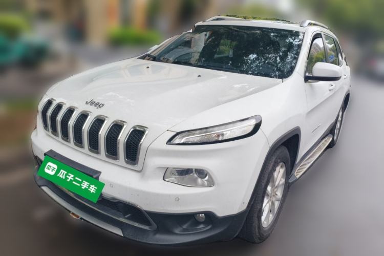 Used Jeep Cherokee 2016 2.4L Professional Smart Version