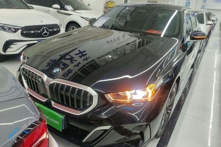 Used BMW 5 Series 2024 525Li M Sport Package
