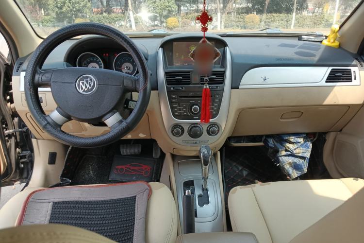 Used Buick Excelle 2013 1.5L Automatic Classic Model
