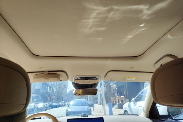 Used Hima AITO M7 2024 1.5T Intelligent Driving 4WD Max Edition 5 Seats Headliner