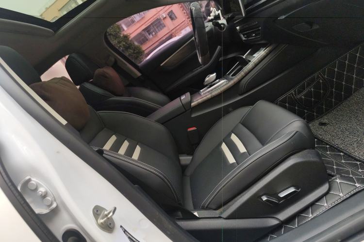 Used BYD Qin Pro New Energy 2018 DM 1.5TI Automatic Smart Connect Elite Model Right Front Seat