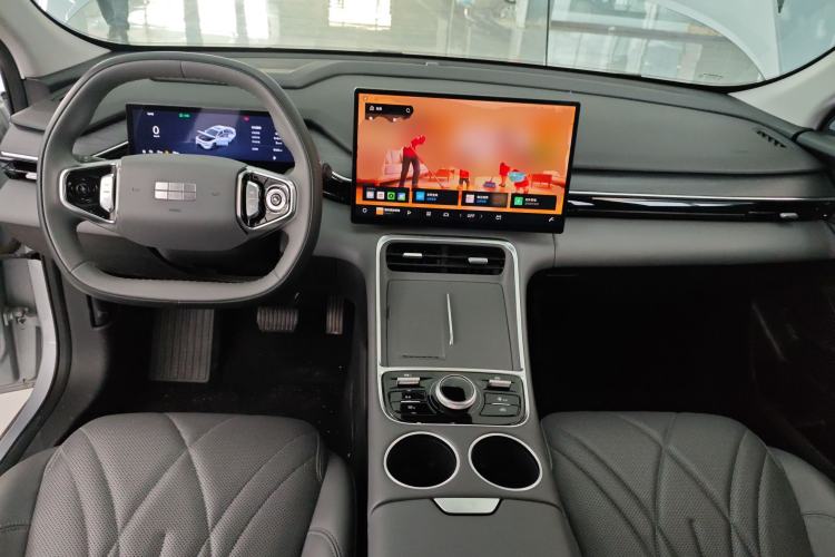 Used Geely Galaxy L6 2025 EM-i 140km Starship Edition
