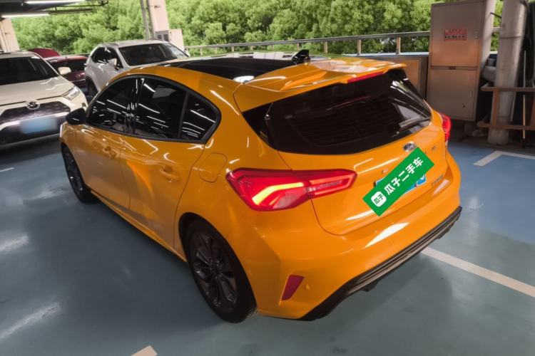 Used Ford Focus 2022 Hatchback EcoBoost 180 Automatic ST Line