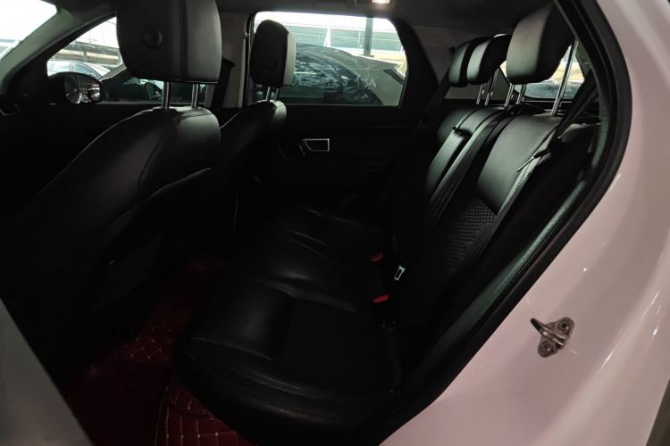 Used Land Rover Discovery Sport 2018 240 PS PURE Edition Left Rear Seat