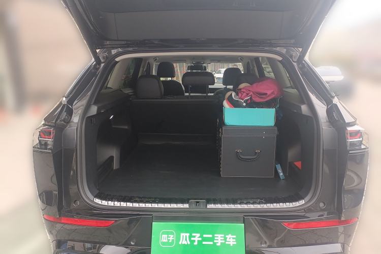 Used Volkswagen Tavendor 2023 380TSI Four-Wheel Drive R-Line Cruise Edition Trunk