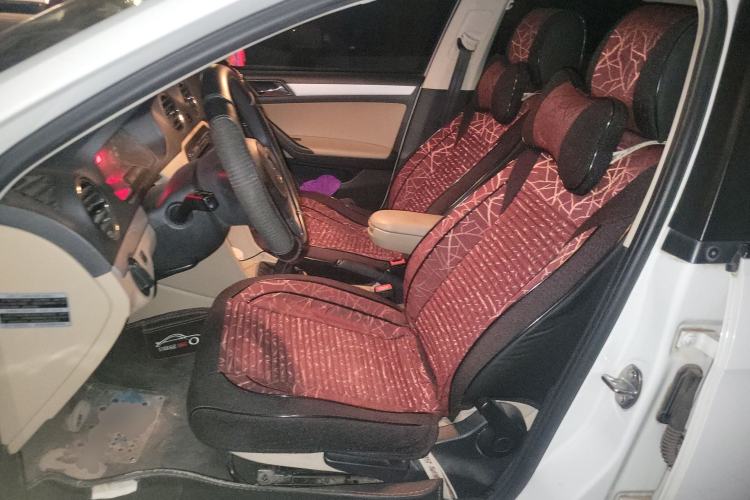 Used Volkswagen Jetta 2015 1.4L Manual Comfort Model Left Front Seat