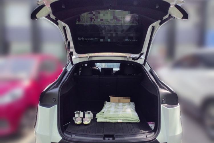 Used Tesla Model Y 2026 Facelifted Long-Range Rear-Drive Model Trunk