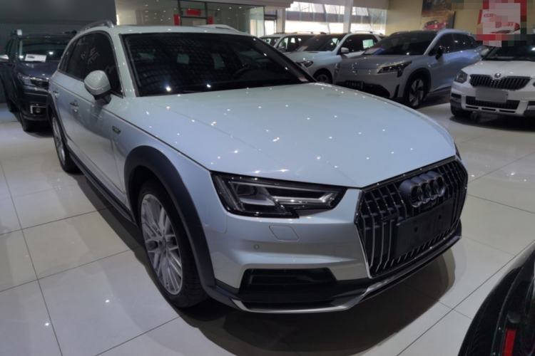 Used Audi A4 2019 45 TFSI allroad quattro Fashion Edition

